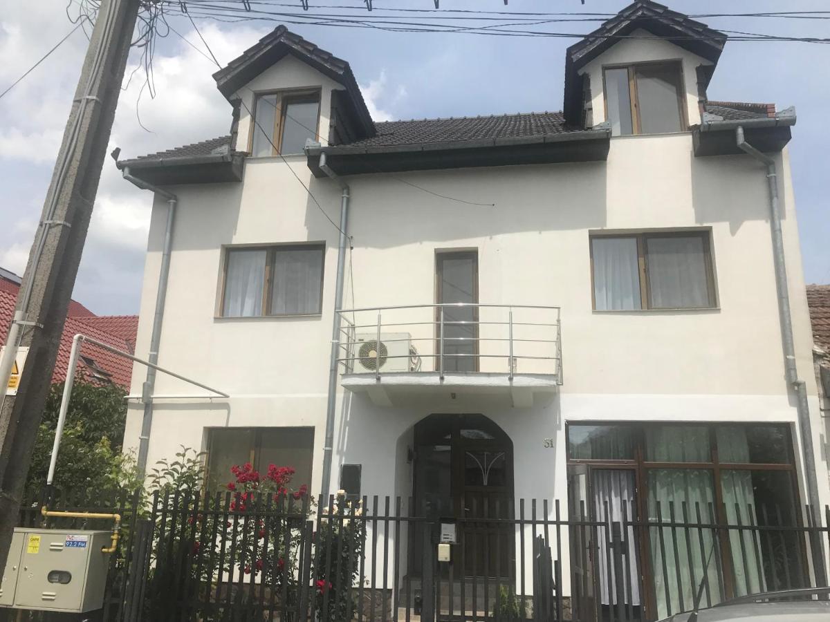 Spacious And Cozy 3Bd+Terrace Couples Apartment Timişoara Extérieur photo
